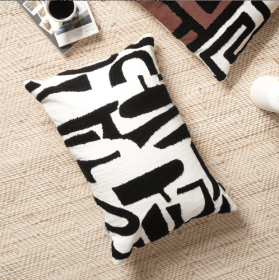 Handcrafted 100Cotton Tufted Slub Pillow - White & Black 24 X 16 (Option: Natural)